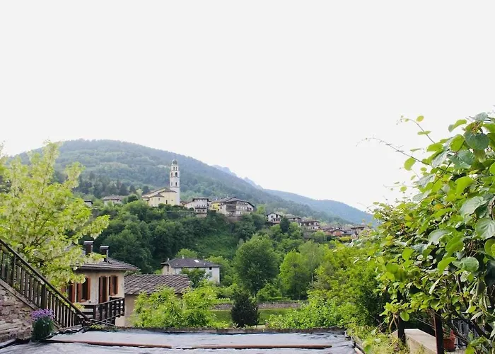 La Rosa, Vista Sul Di Caldonazzo *