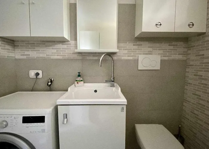 La Rosa, Vista Sul Di Caldonazzo